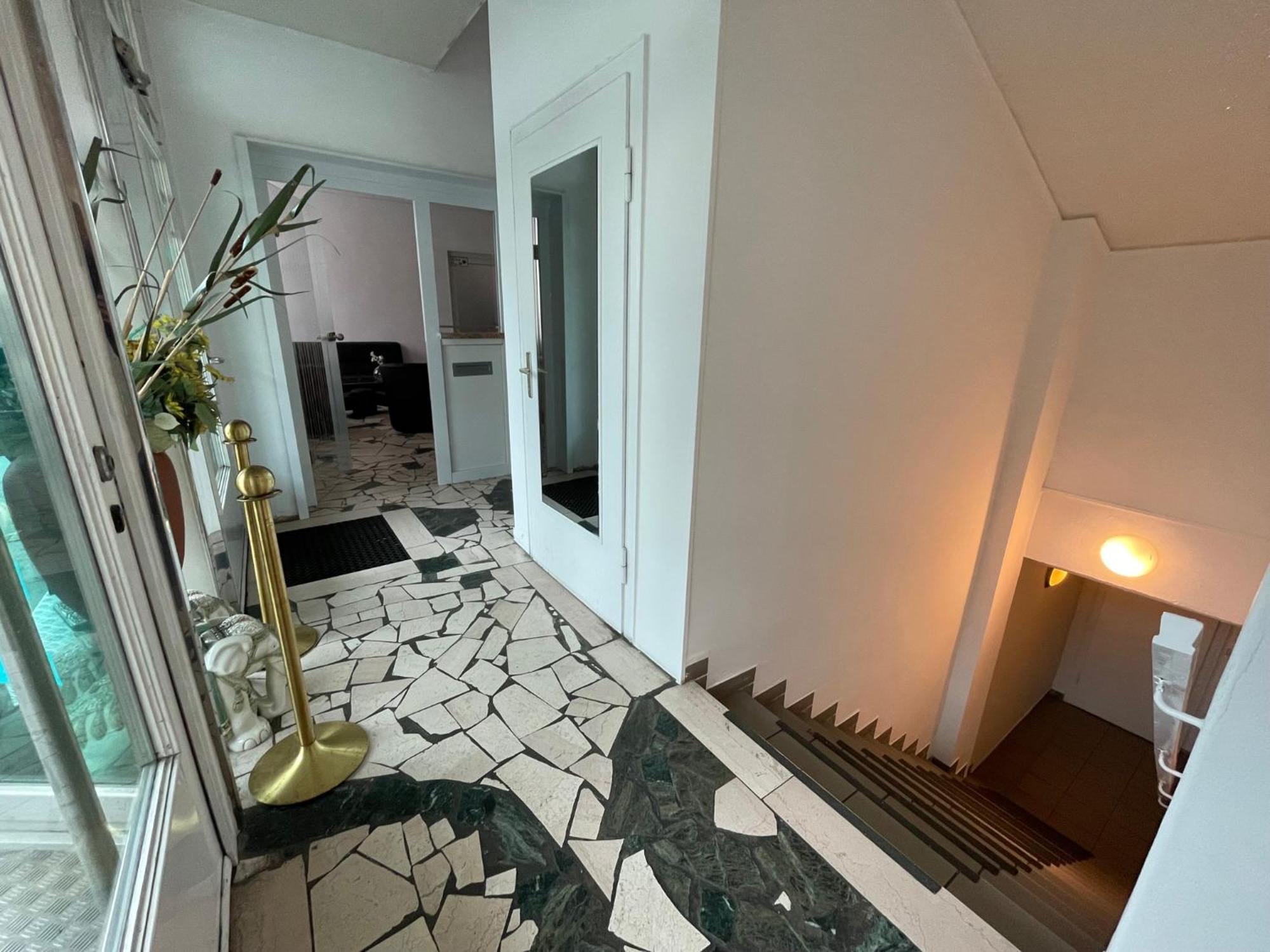 Tyros Hotel Und Gaestehaus Am Weidendamm Hannover Exteriör bild